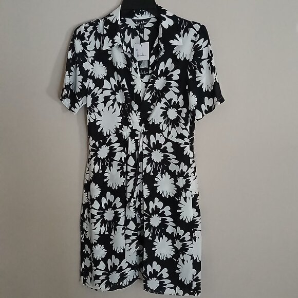 Nicole Miller Dresses & Skirts - Nicole Miller Dress